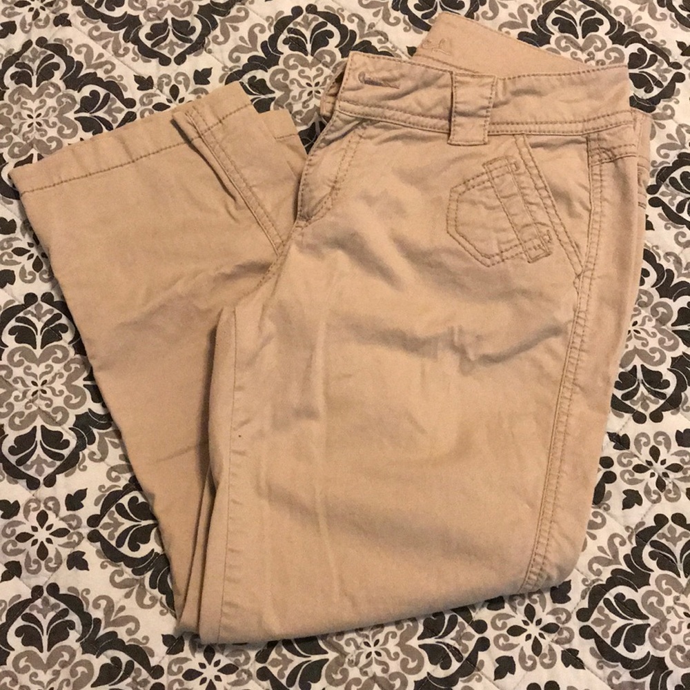Capri pants